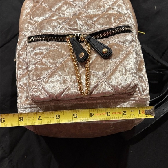 Urban Expressions Quilted Velvet Backpack in Cream - Picture 6 of 7